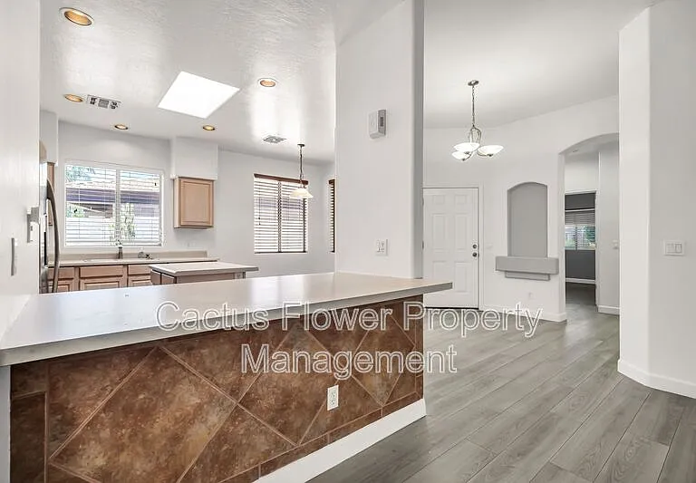 20276 N 64th Ave — Photo 13