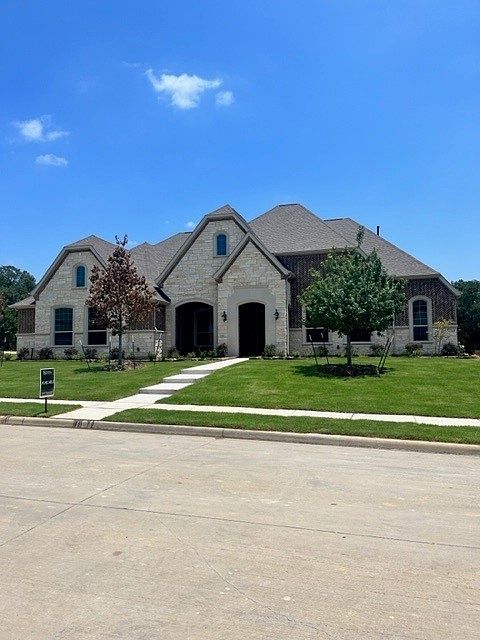 1st image of 825 Omaha Trl