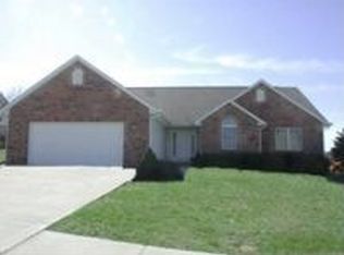 1415 W Eagleview Dr, Bloomington, IN 47403