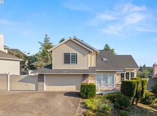 15970 SW Barrington Ter, Tigard, OR 97224