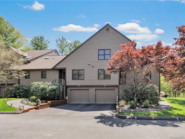 33 Meadowlark Circle #33, Monroe, CT 06468
