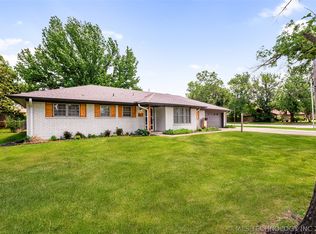 6023 S Irvington Ave, Tulsa, OK 74135