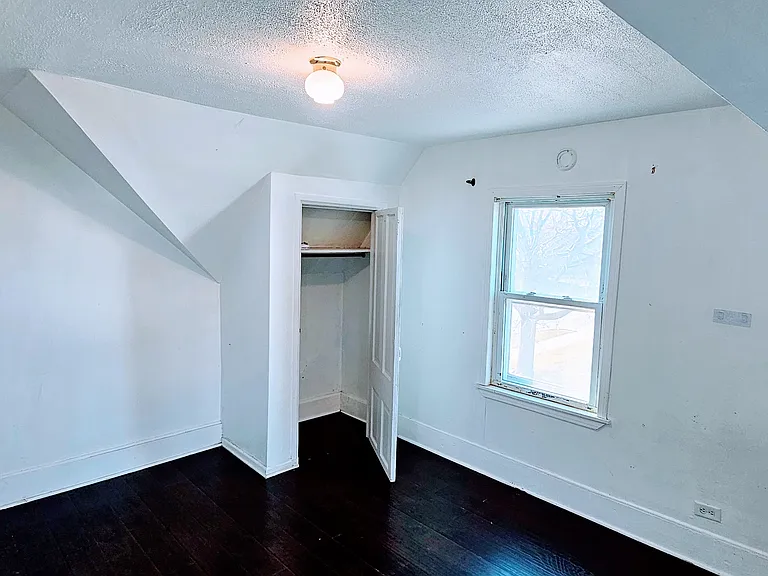 558 Franklin Blvd #2 — Photo 13