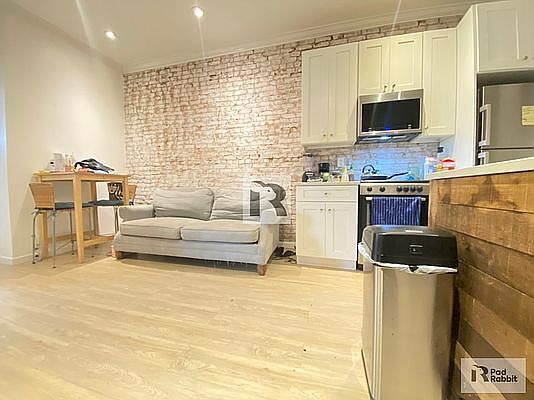 3rd image of 560 Rogers Ave #2