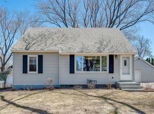 64 McClelland St N, Maplewood, MN 55119