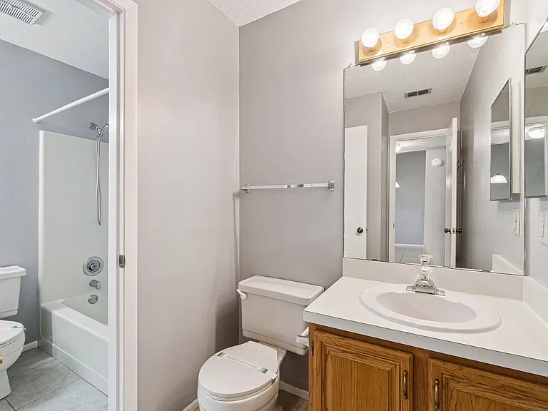 5461 Lake Margaret Dr #H-108 — Photo 18