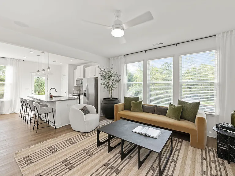Affinity at Hudson — Photo 10