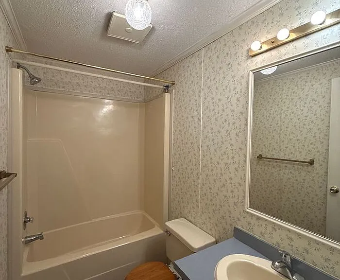 2039 Vista Rd — Photo 15