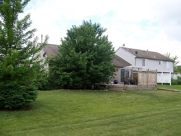 3rd image of 7379 Spy Glass Ln