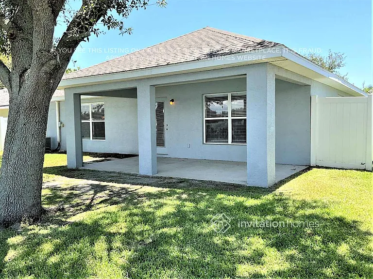 3282 Merrick Ave — Photo 14