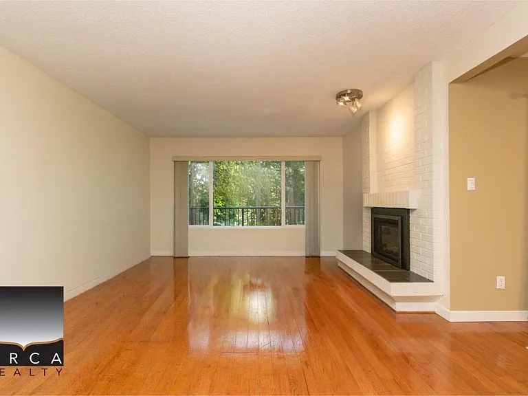 885 Frederick Rd — Photo 7