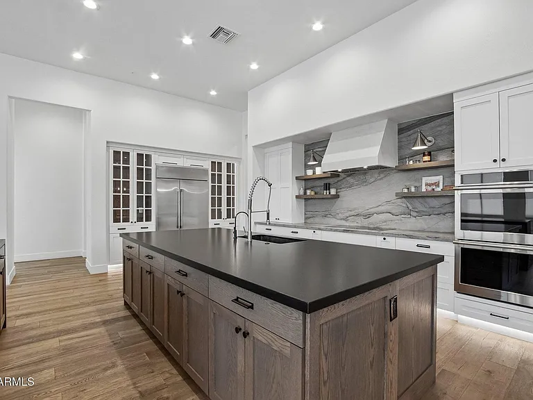 8645 E Wood Dr — Photo 18