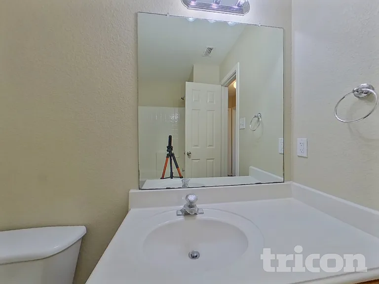 700 Stribling Cir — Photo 13