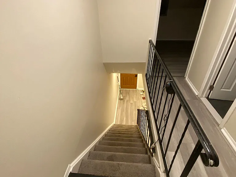 230 Hill Rise — Photo 15