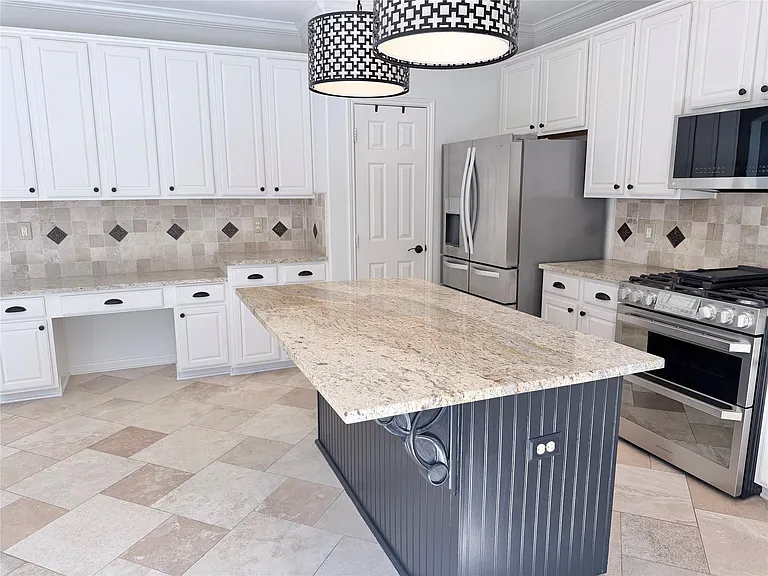 4907 Falls Canyon Ct — Photo 6