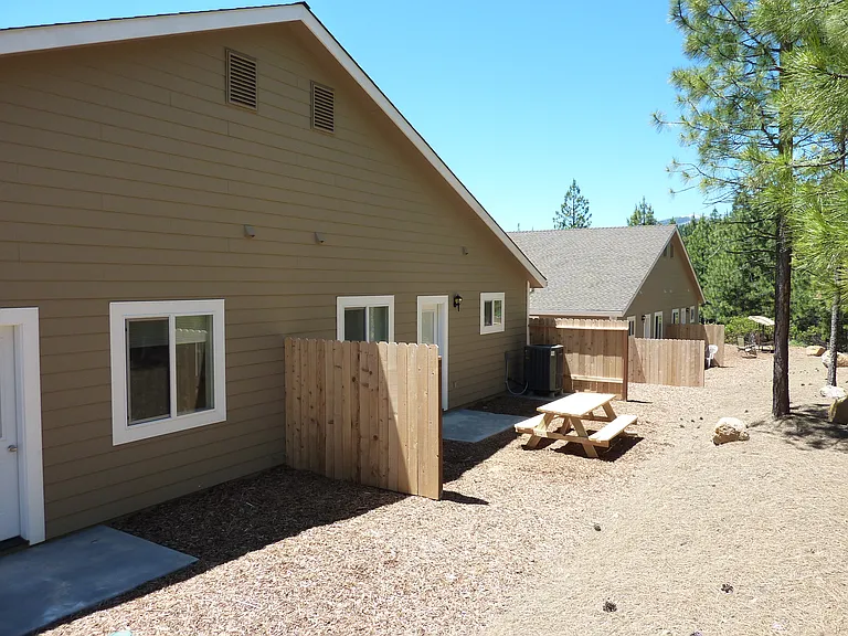 1619 Grant Rd — Photo 6