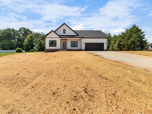 4th image of 1102 Biltmore Pl Lot 695