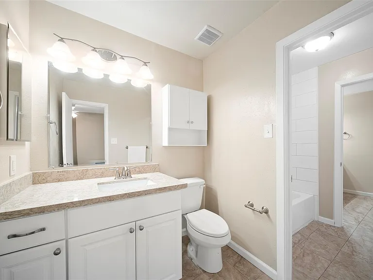 515 Tallowood Rd #60 — Photo 12