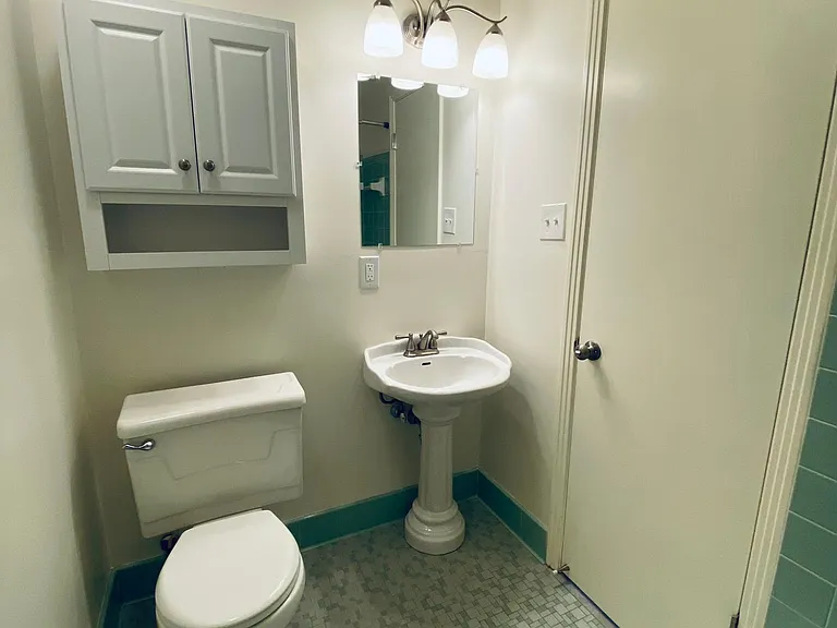 214 Glen Oaks Rd — Photo 12