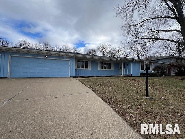 6898 N Fox Point Dr, Peoria, IL 61614 | Zillow