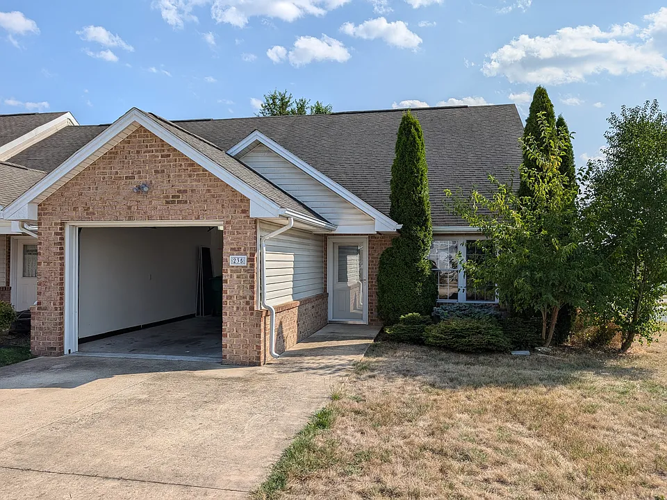 235 Tara Dawn Cir