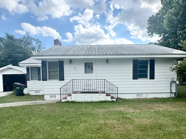 120 James St, Reidsville, GA 30453