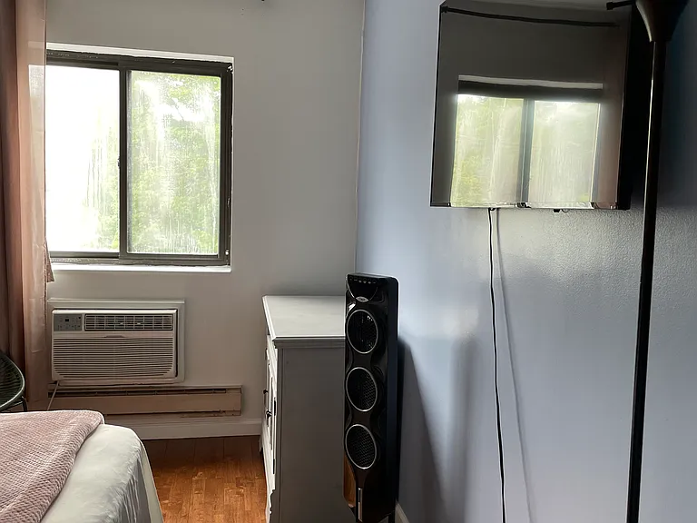 111 Dehaven Dr #318 — Photo 2