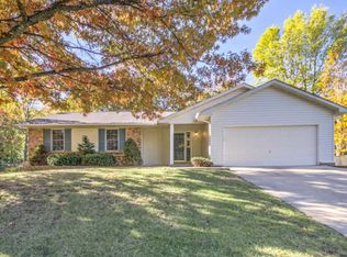 125 Travelers Trl, Saint Peters, MO