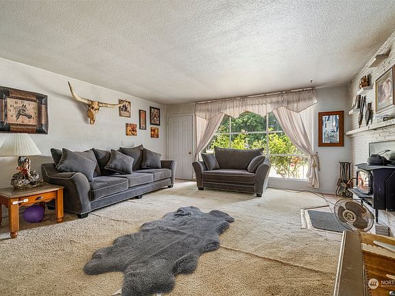 4th image of 22920 SE 436th Street