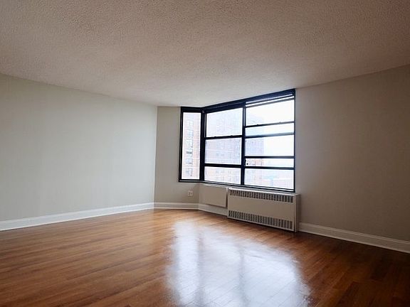 5th image of 3333 Broadway APT E29k