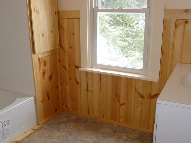 144 School St — Photo 11