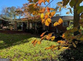 1152 Beech Haven Rd NE, Atlanta, GA 30324