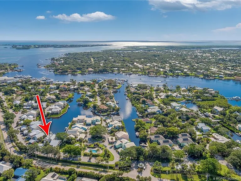 3901 SE Saint Lucie Blvd #37 — Photo 31