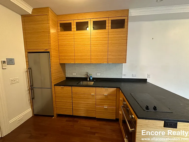 89 Myrtle St #A6 — Photo 3