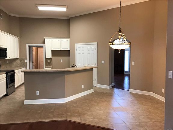 5th image of 8636 Asheworth Dr