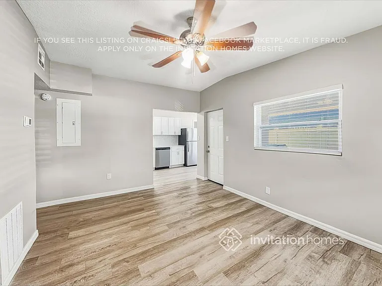 904 Citrus St — Photo 5