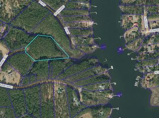 168 Arnetta Way N, Oriental, NC 28571