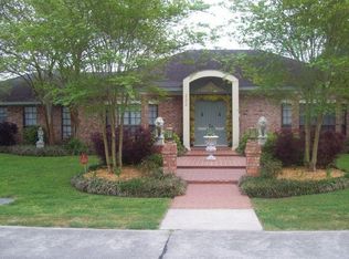 222 Cindy Ln, Gray, LA 70359