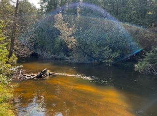 718 N Addis Rd, Boyne City, MI 49712