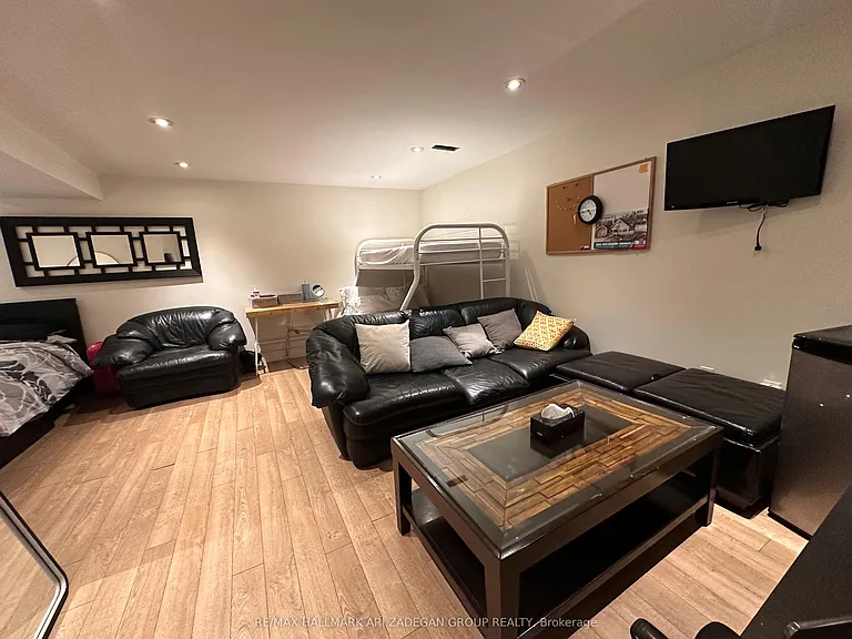 290 Gretel Dr — Photo 20