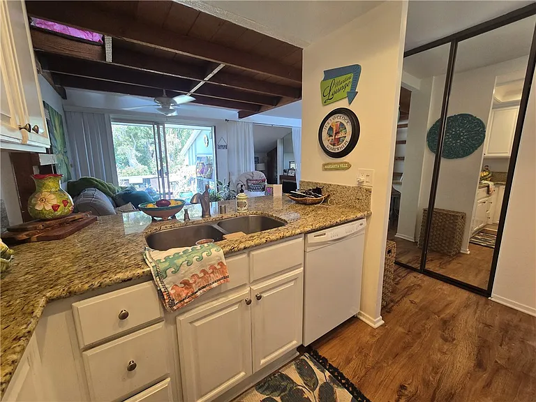 17082 Pacific Coast Hwy #205 — Photo 12