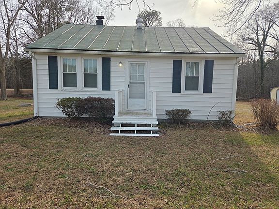 3rd image of 1178 Coan Stage Rd