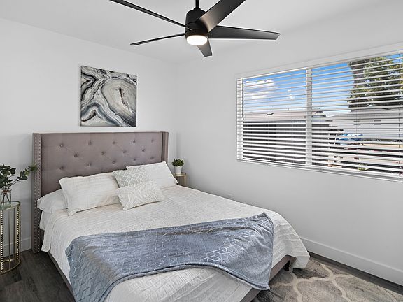 5th image of 6636 Rockglen Ave