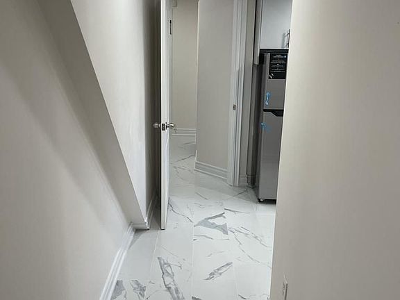 2nd image of 2 Pilkington Dr
