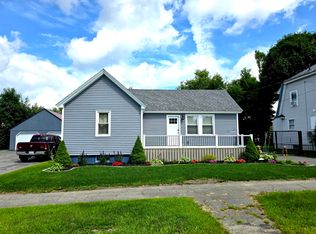 47 Eastland Ave, Millinocket, ME 04462