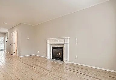 3rd image of 6549 NE Deer Run St #1