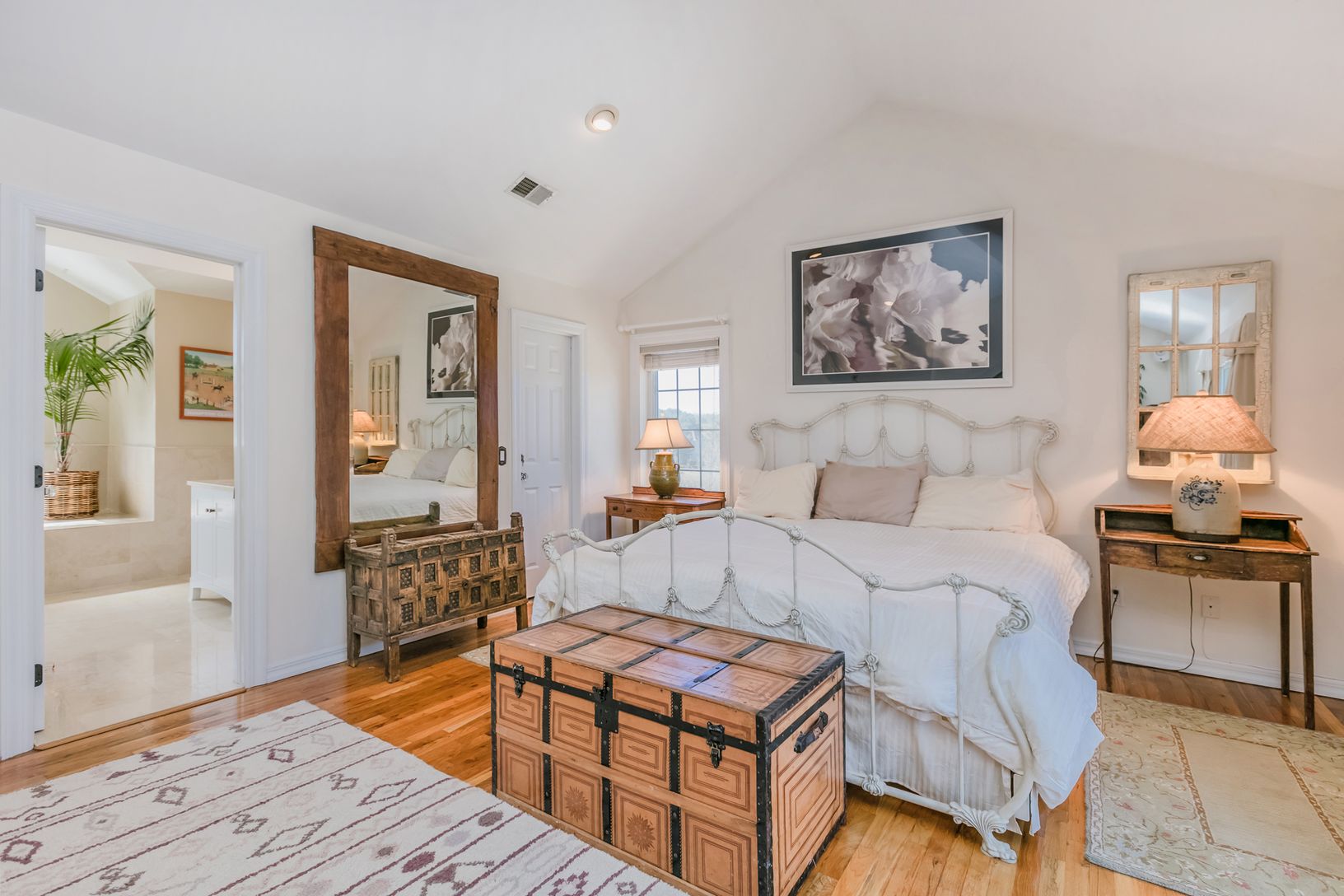  Master Bedroom is spacious bright and has an en-suite bath