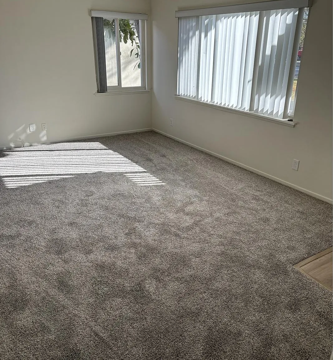 3 bed, 1198 sqft, $3,700 — Photo 4