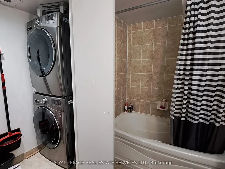 35 Viking Ln #439 — Photo 19