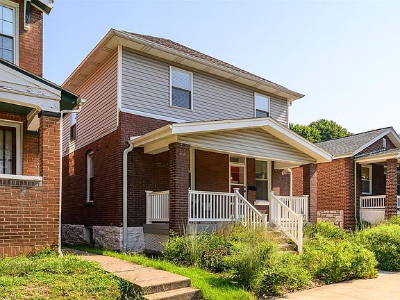 3rd image of 5549 Devonshire Ave
